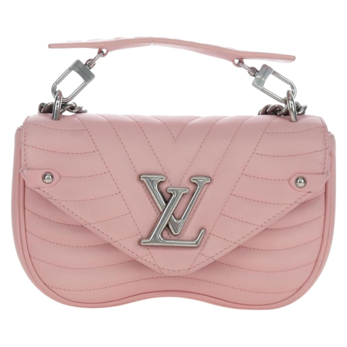 Louis Vuitton New Wave Chain Quilted Leather MM