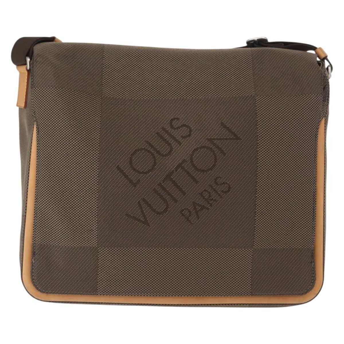 Louis Vuitton Terre Messenger Damier Geant Canvas Product Image