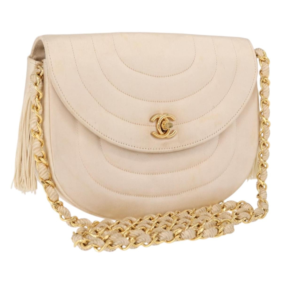 Chanel Vintage Round Flap Satin Product Image