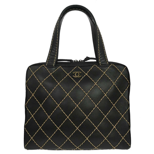 Chanel Surpique Zip Around Satchel Quilted Leather Large