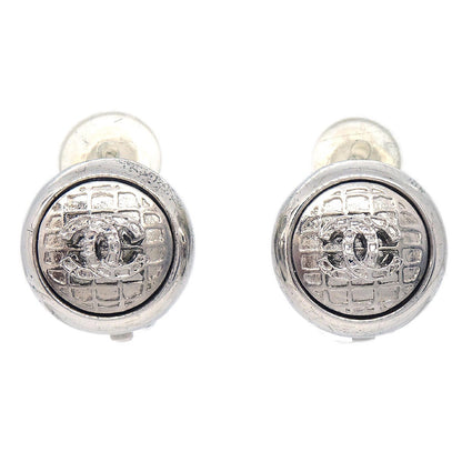 Chanel Vintage CC Round Clip-On Metal Small