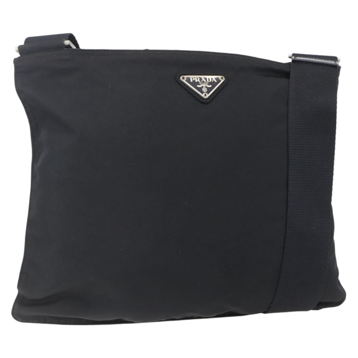Prada Flat Messenger Bag Tessuto Medium