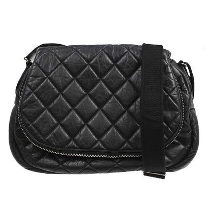 Chanel Expandable Flap Messenger Quilted Aged Calfskin Large